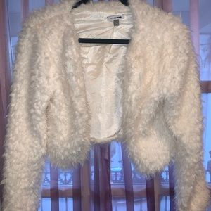 Fashion nova faux fur crop jacket